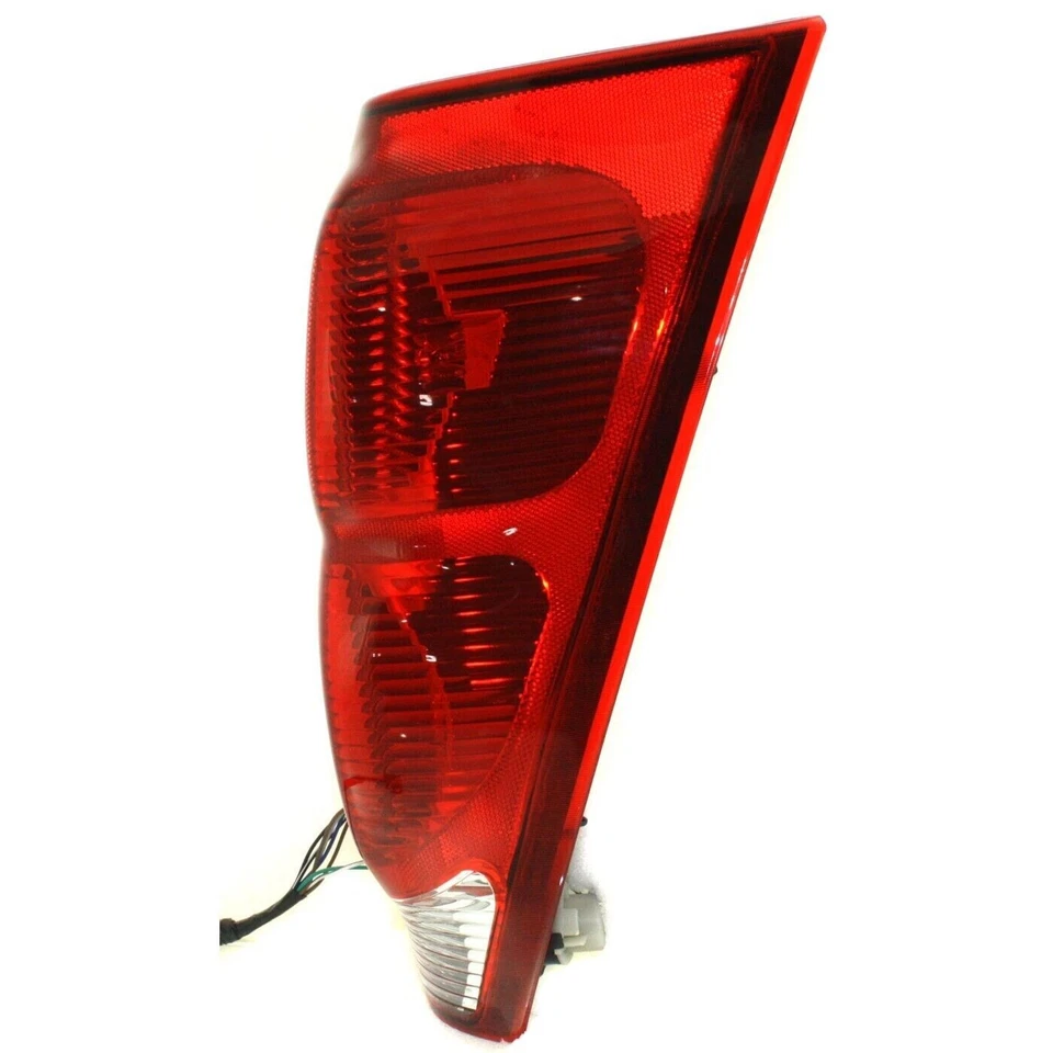 Right Passenger Side Tail Light For 2002-2006 Avalanche 1500 2500 GM2801153 - Image 3 of 4