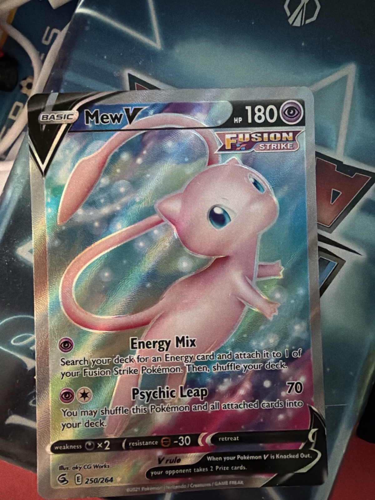 Pokemon Fusion Strike Mew v Card 251/264 NM/M Condition