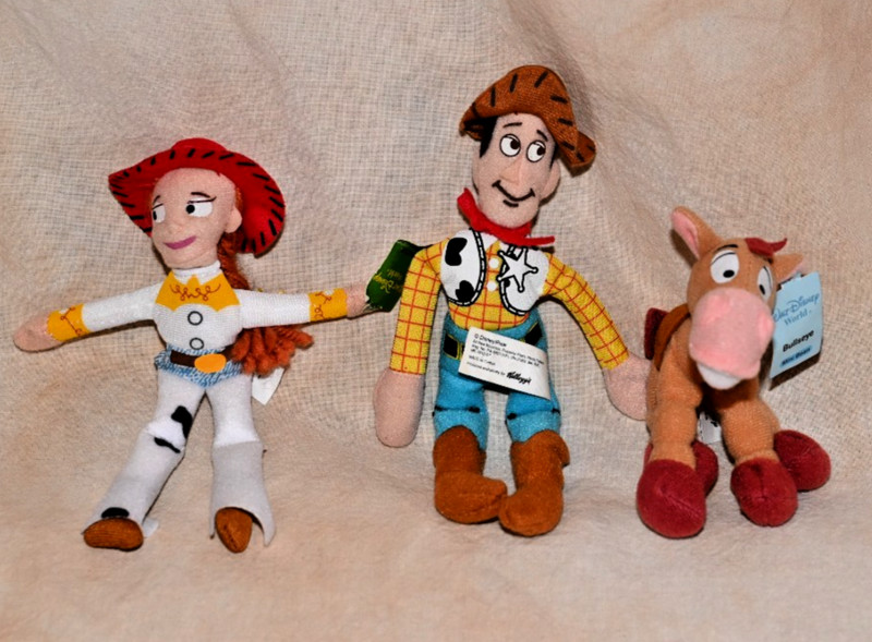 TOY STORY MINI BEAN PLUSH DISNEY BULLSEYE WOODY JESSIE KELLOGGS Lot