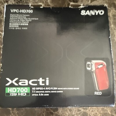 SANYO Xacti VPC-HD700 Pocket Camcorder 720p HD 5x Zoom H.264 Red