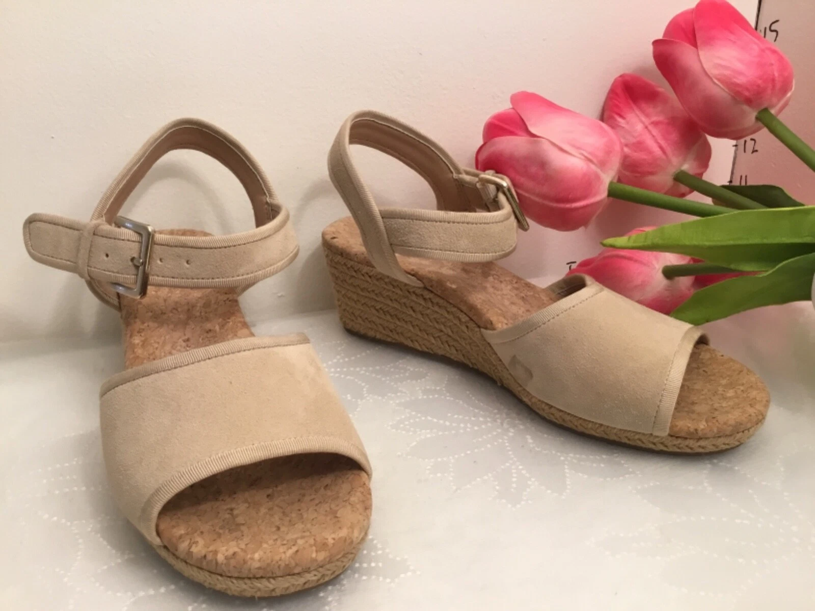 SANDALO COMFORT UGG MAYBELL taglia 8 5 CREMA SCAMOSCIATO PUNTA APERTA ZEPPA 1019887 #w2126