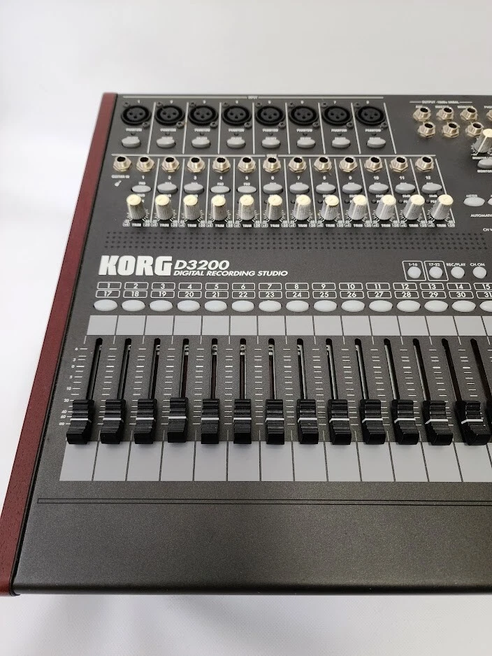 Korg D3200 32-Spur Digital Recording Studio Desktop Recorder MTR - Bild 2 von 4