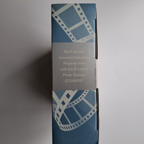 Brookstone iConvert Instant Photo Digitizer - NIB No Computer Needed - Picture 4 of 4
