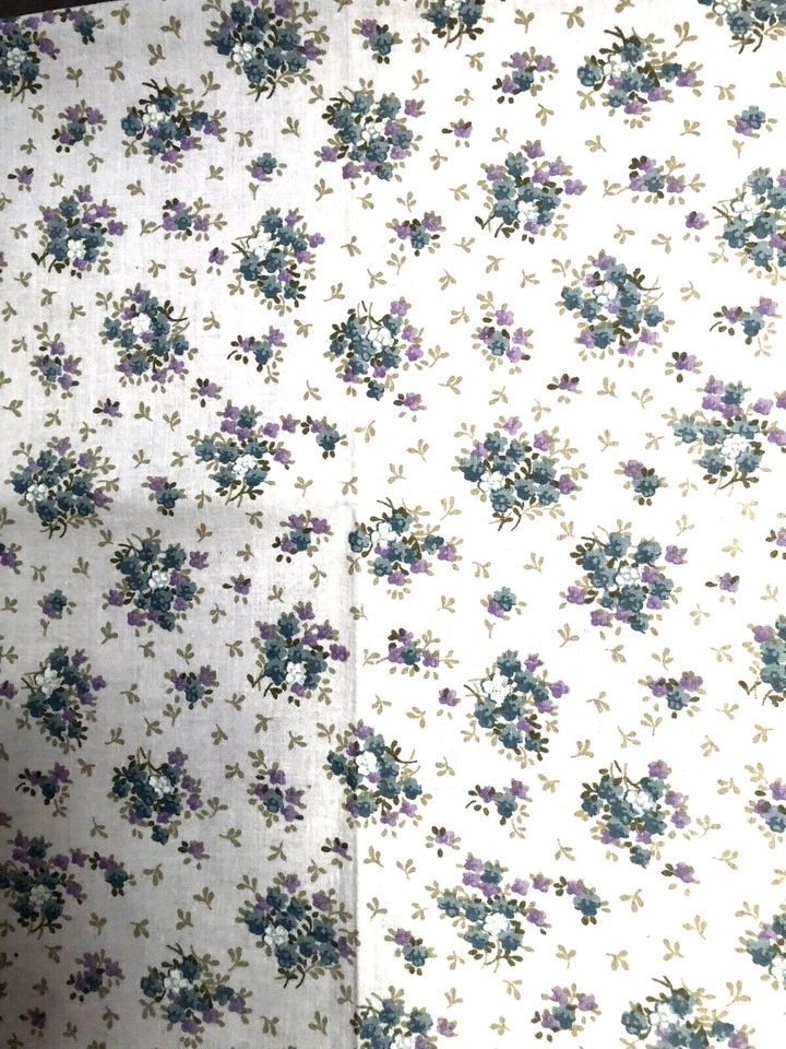 Tischdecke, 150 x 125 cm, ecrue, blaue Blümchen, Baumwolle, neu