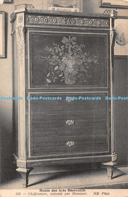 R430997 Musee des Arts Decoratifs 250 Chiffonnier Execute par Riesener ND Phot