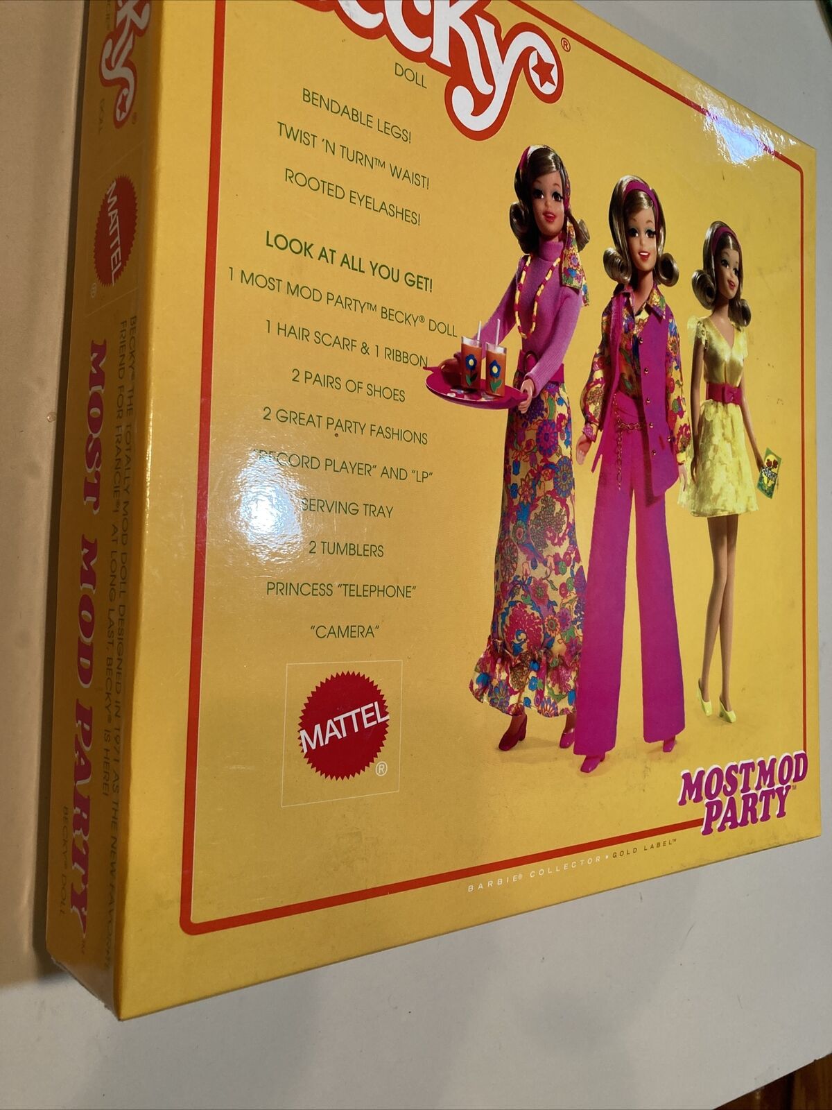 2008 Mattel Most Mod Party Becky Barbie Doll Gift Set #N5012 NRFB