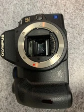 Olympus E-520 Digital DSLR Camera Body Only, E520, Digital SLR