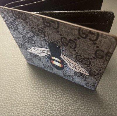 Gucci Beige/Ebony GG Supreme Bee Print Bifold Wallet With Box | eBay