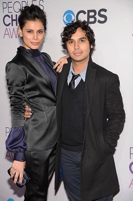 Kunal Nayyar Neha Kapur 2013 People's Choice Awards at Nokia Theat- 2013 Photo 1