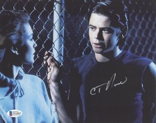 C. Thomas Howell "The Outsiders" AUTOGRAPH Signed 'Ponyboy' 8x10 Photo B Beckett