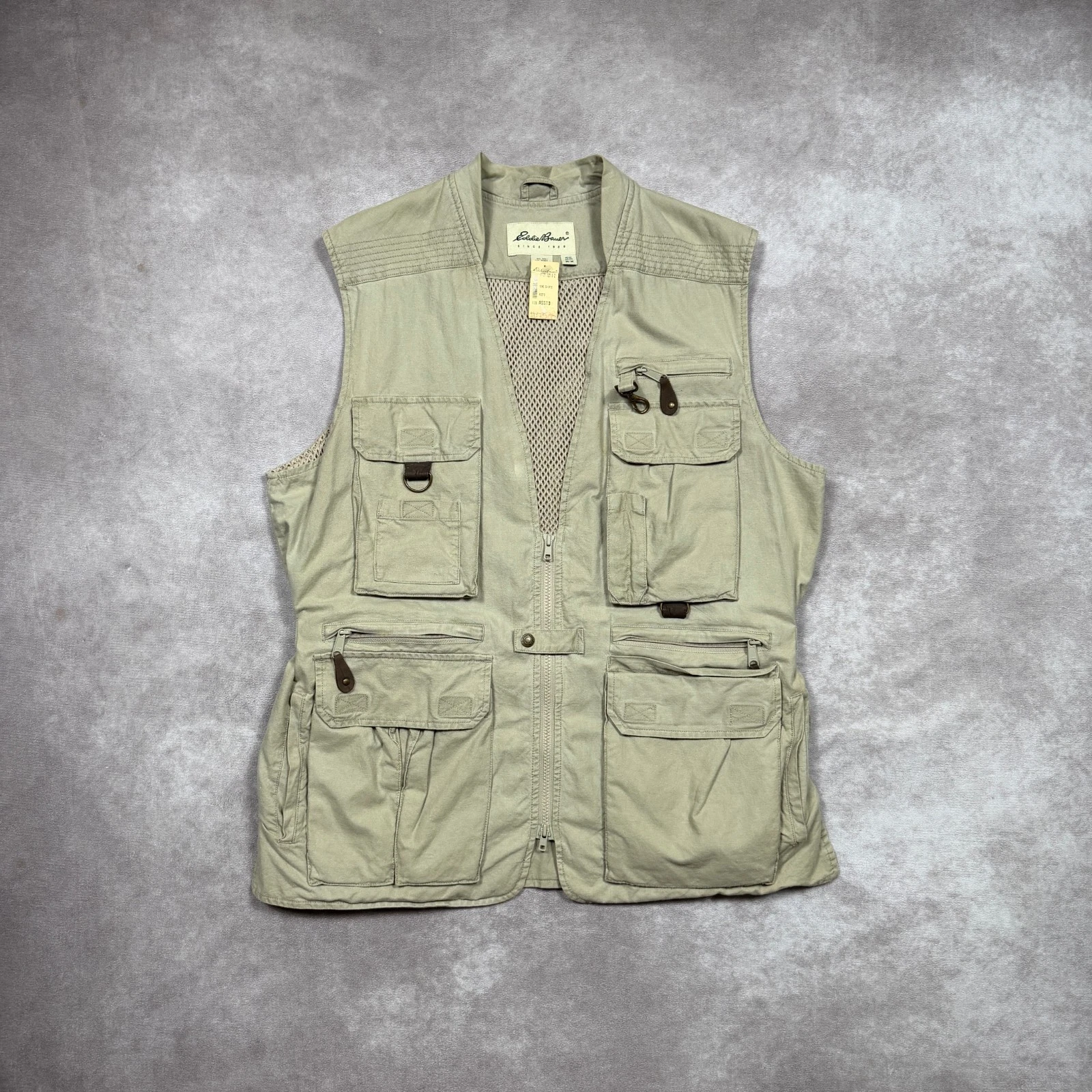 VTG Eddie Bauer Fly Fishing Vest Tan Khaki Multi-Pocket Utility Mens M Gorpcore