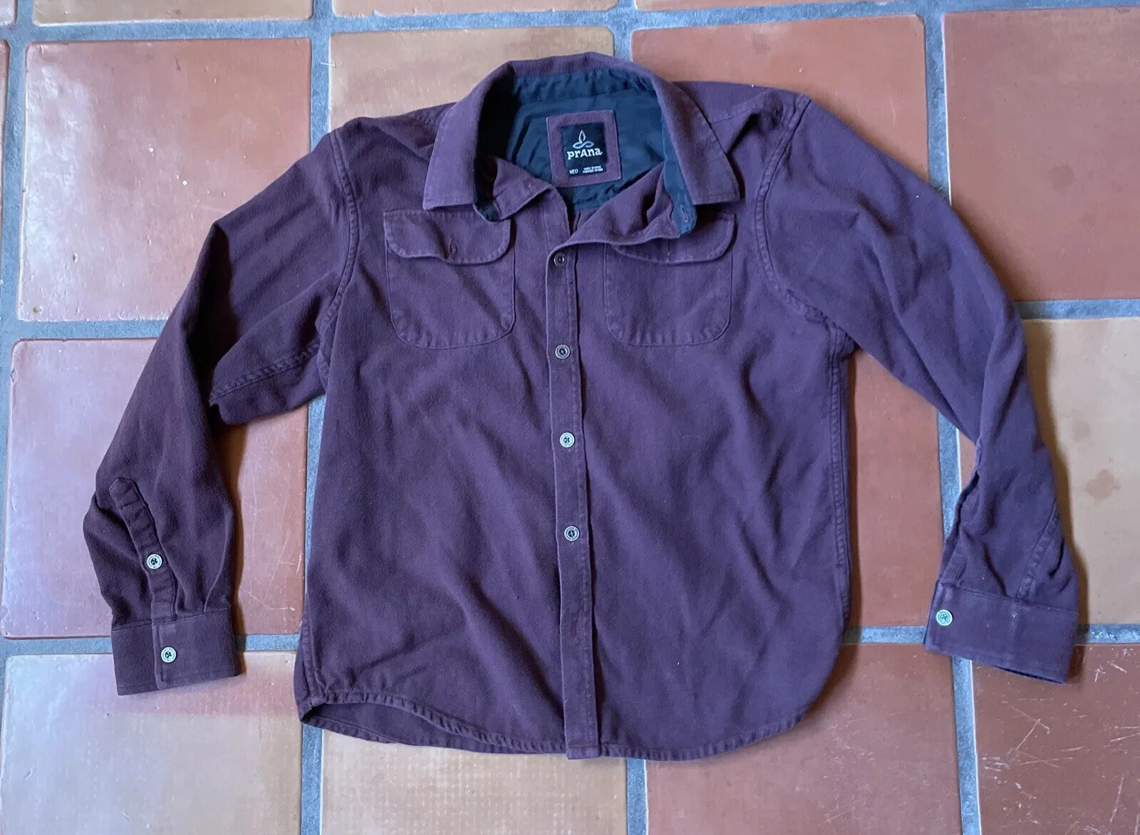 PrAna Mens Medium Burgundy Red Button Up Long Sleeve Shirt Casual Outdoor Gear
