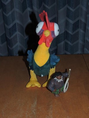 Moana Disney Hei Hei Clucking Moving Chicken Plush works & sound & Maui Figure