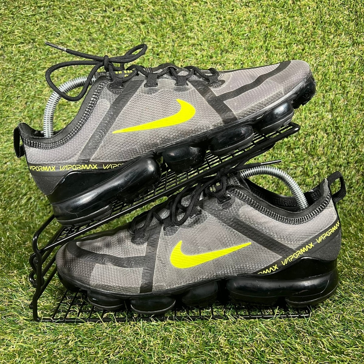 vapormax grey volt