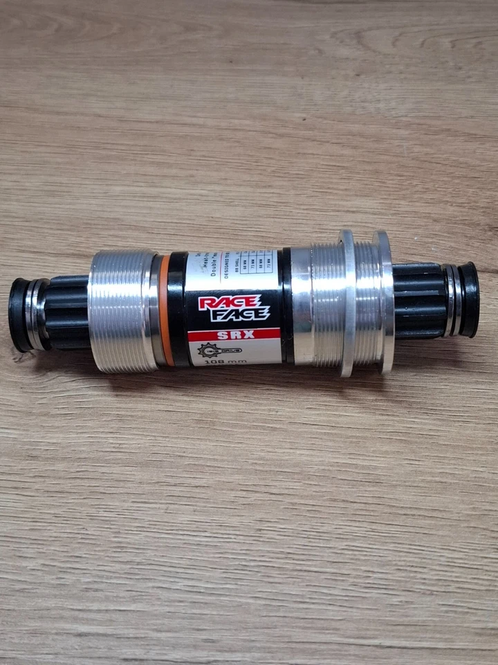 Retro Bicycle Parts NIB NOS RaceFace SRX ISIS Bottom Bracket - 108mm - Image 3 of 4