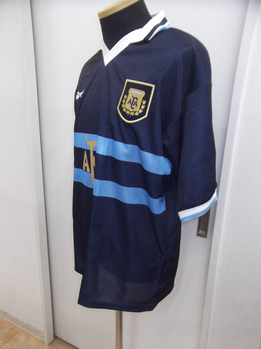 Reebok Argentina Football Jersey 1998 US M vintage Unused uniform