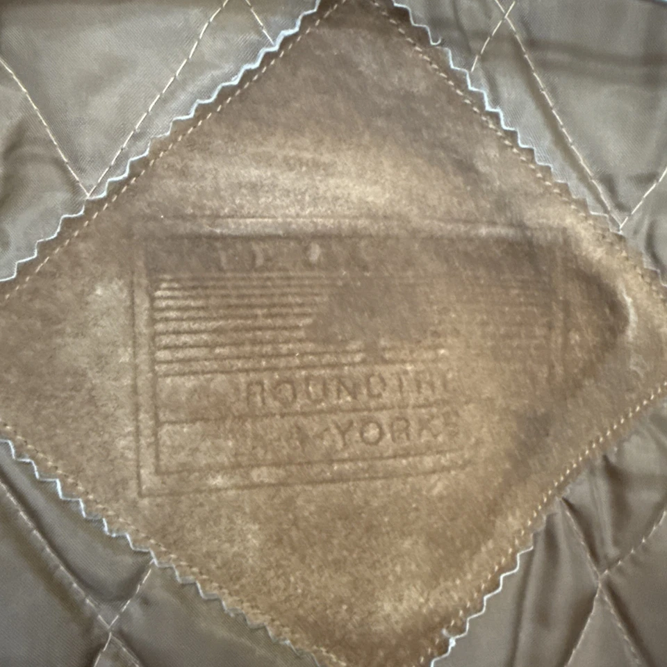 Men's Roundtree and York Suede Bomber Jacket, Size Large - Image 4 of 4