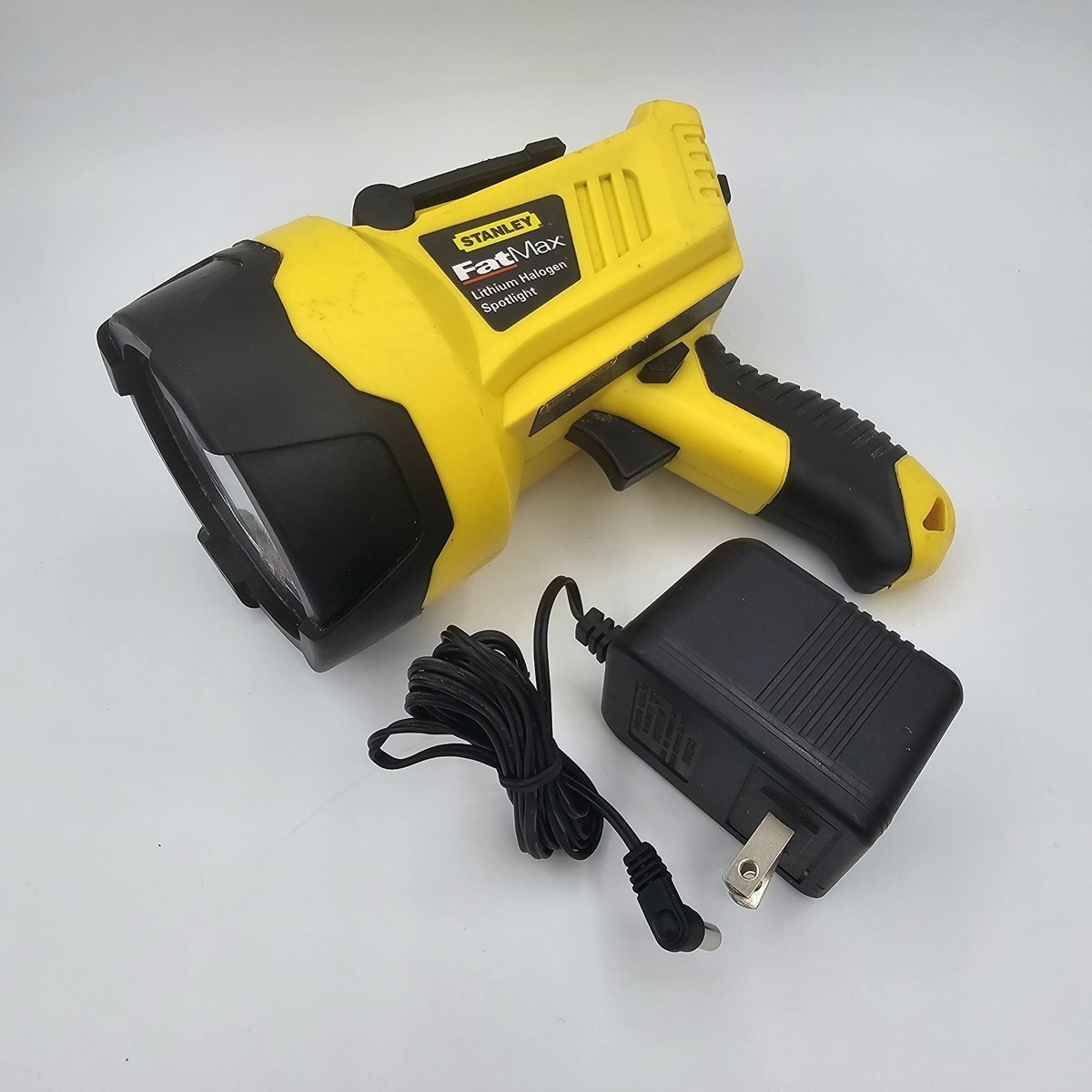 Stanley FatMax Lithium Halogen Spotlight Rechargeable Flashlight