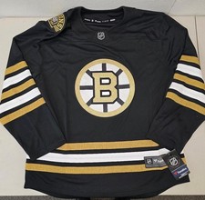 Ultimate Boston Bruins Collector and Super Fan Gift Guide 49