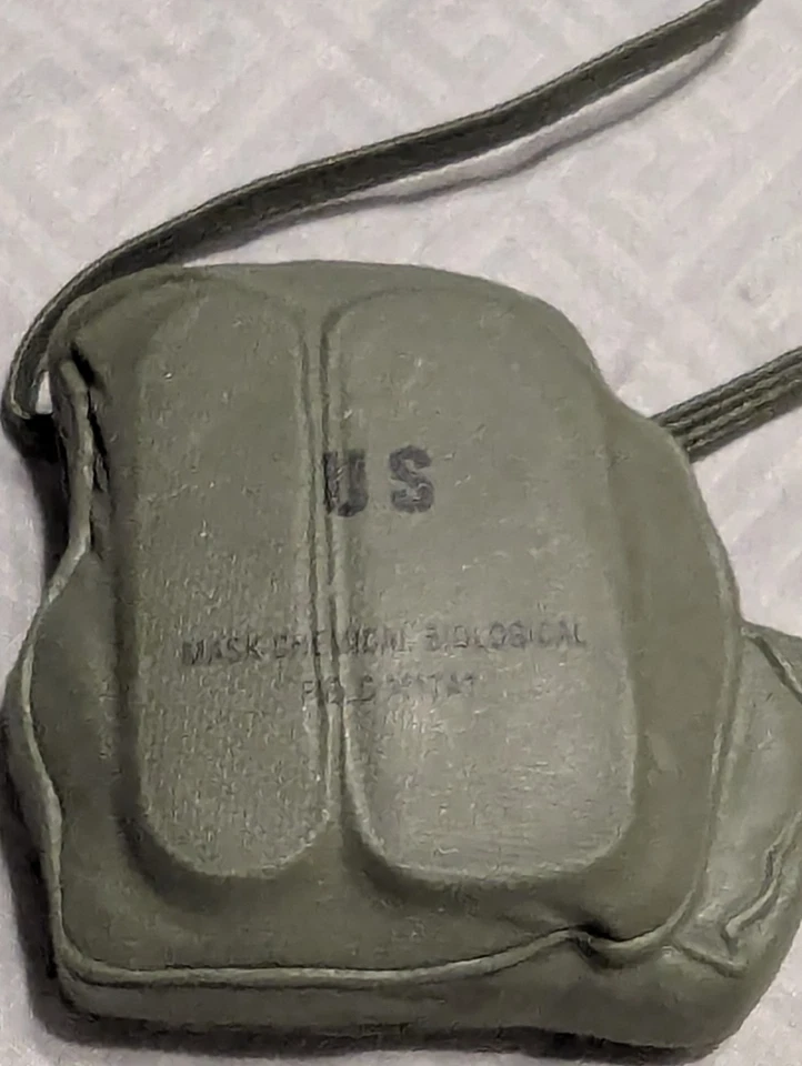 Large G. I. Joe, Formative INTL,  21st Century Toys Lot W/Clothes/Accessories!  - Image 3 of 4