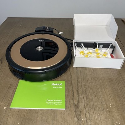 iRobot Roomba 895  Black Wi-Fi Robot Vacuum Cleaner w/ Dock Charger