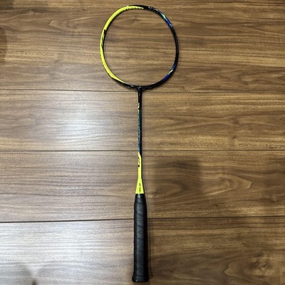 Yonex Astrox 77