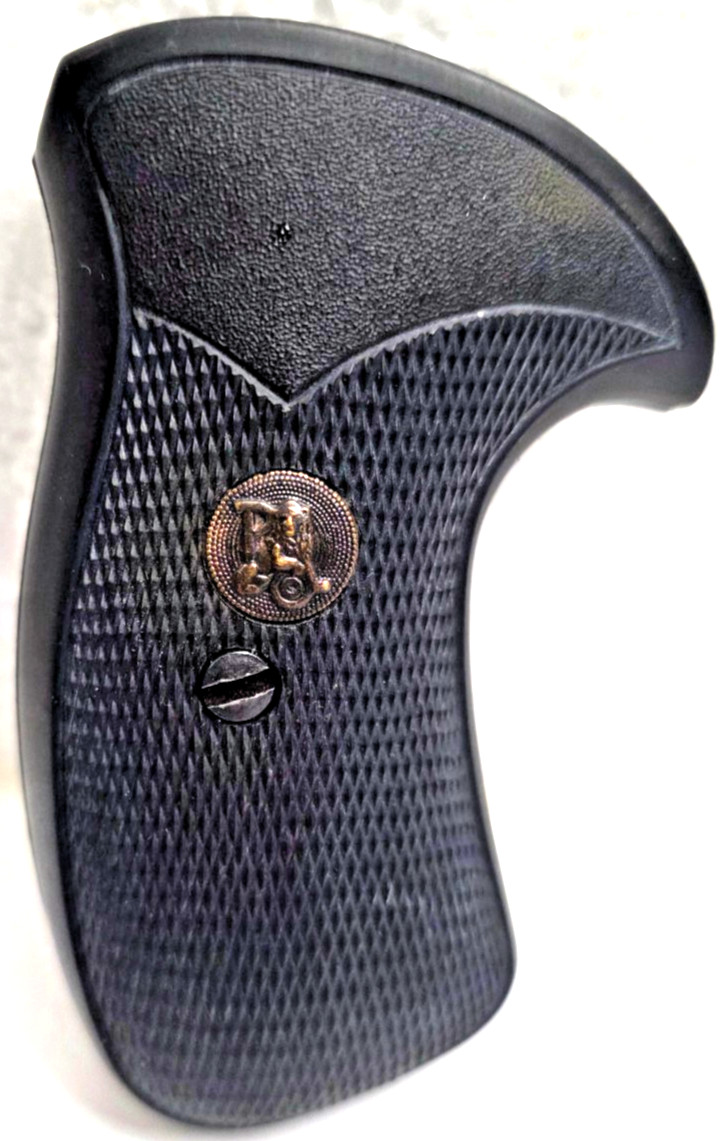 Pachmayr S&W K L Frame Compact Round Butt Presentatioln Rubber SKC Grip 13 19 66