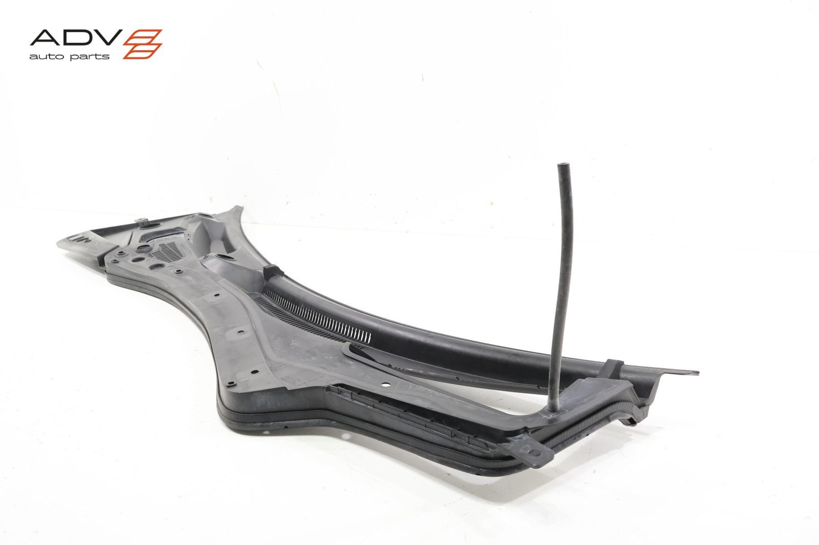2014 - 2020 MASERATI GHIBLI WINDSHIELD WIPER COWL COVER PANEL GRILLE OEM