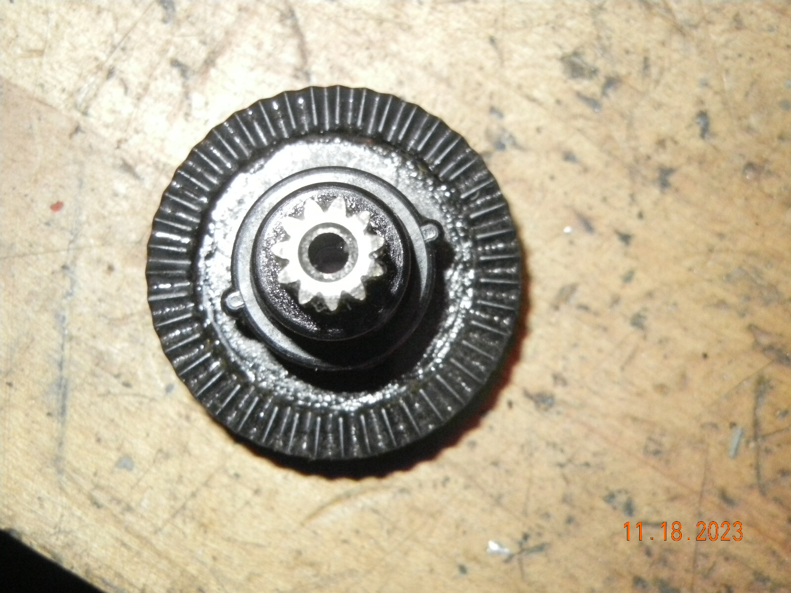 BLACK AND DECKER 7975 B&D ROTARY CUTTER BLACK PLASTIC GEAR eBay