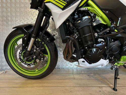 KAWASAKI Z 900, 2021, ONLY 2 OWNERS & 296 MILES FROM NEW!! SUPERB COND - Picture 10 of 12