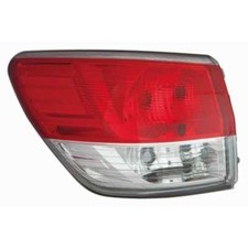 Feu arrière Nissan PATHFINDER
