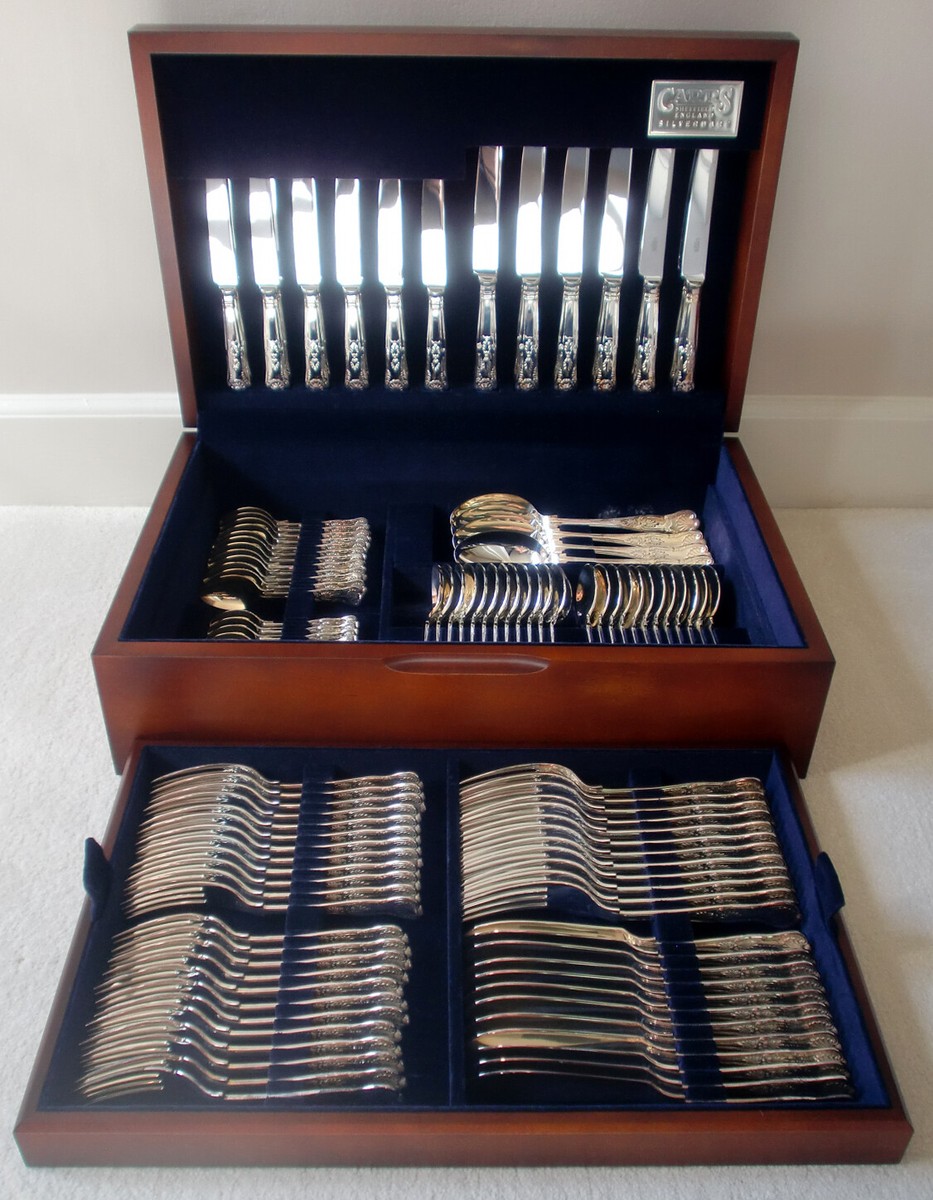 NEW Carrs of Sheffield 124 Piece Silver Plate Chelsea Canteen of