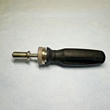 Zimmer Biomet 214124000 Cannulated Ratcheting Large Q/C Orthopedic Handle