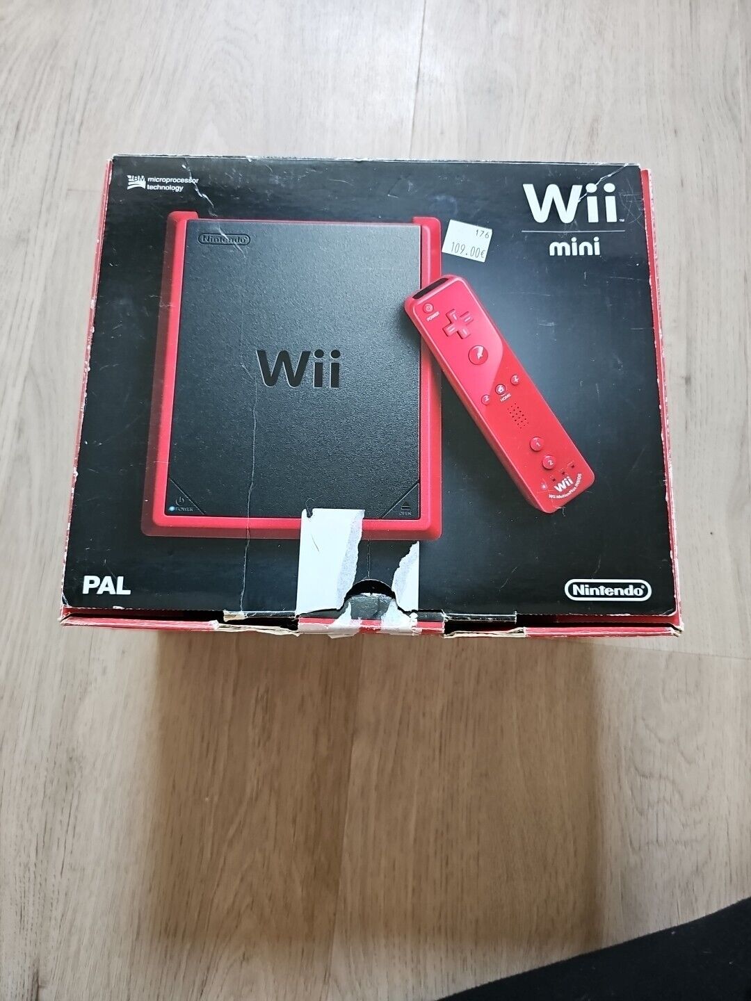 Console Nintendo Wii Mini Rouge En Boite Abimée 