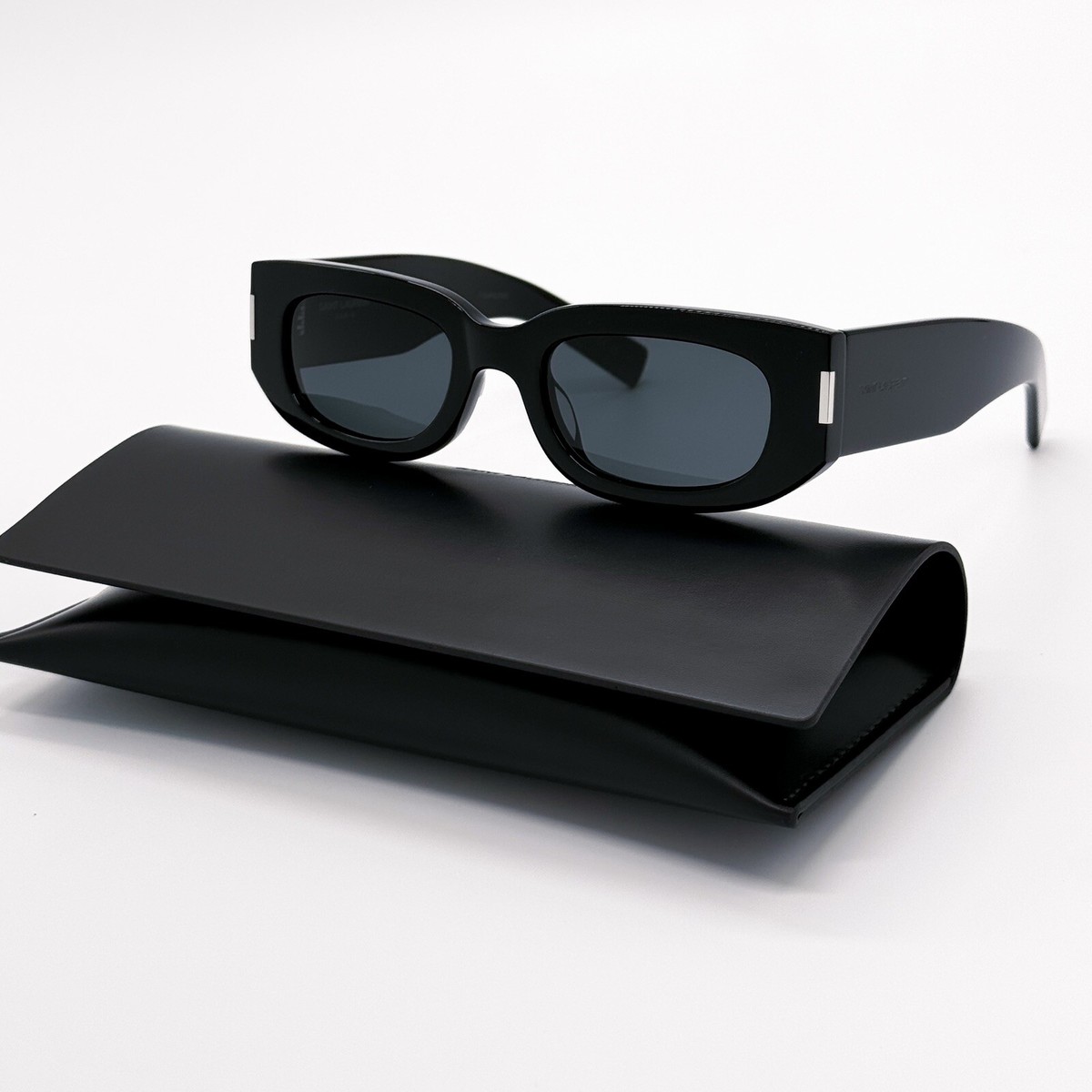 NEW SAINT LAURENT SL697 001 UNISEX BLACK SUNGLASSES SAINT NEW SAINT LAURENT SL697 001 UNISEX BLACK SUNGLASSES SAINT