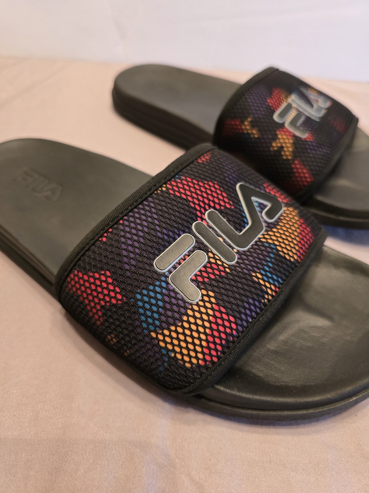 Sandali donna Fila Drifter Lux anni 90 slide nero oro brezza taglia 8 usati in ottime condizioni