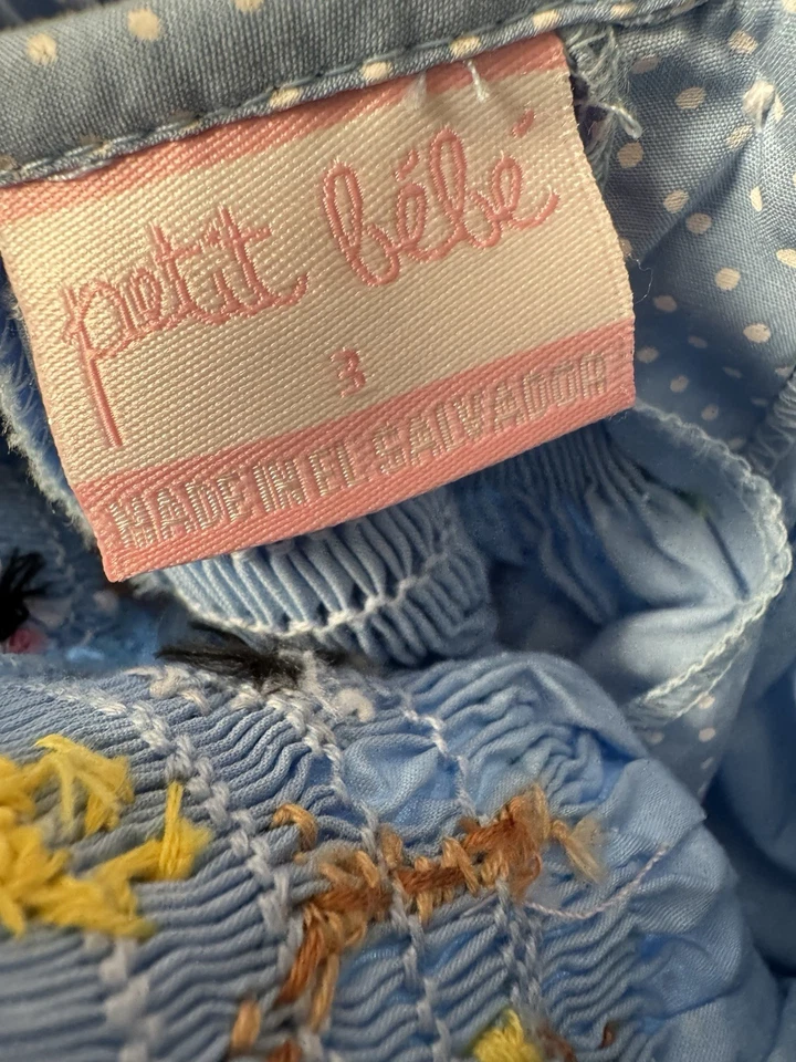 Платье епископа Petit Bebe для девочек со сборками рождественская сцена размер 3 - Изображение 4 из 4