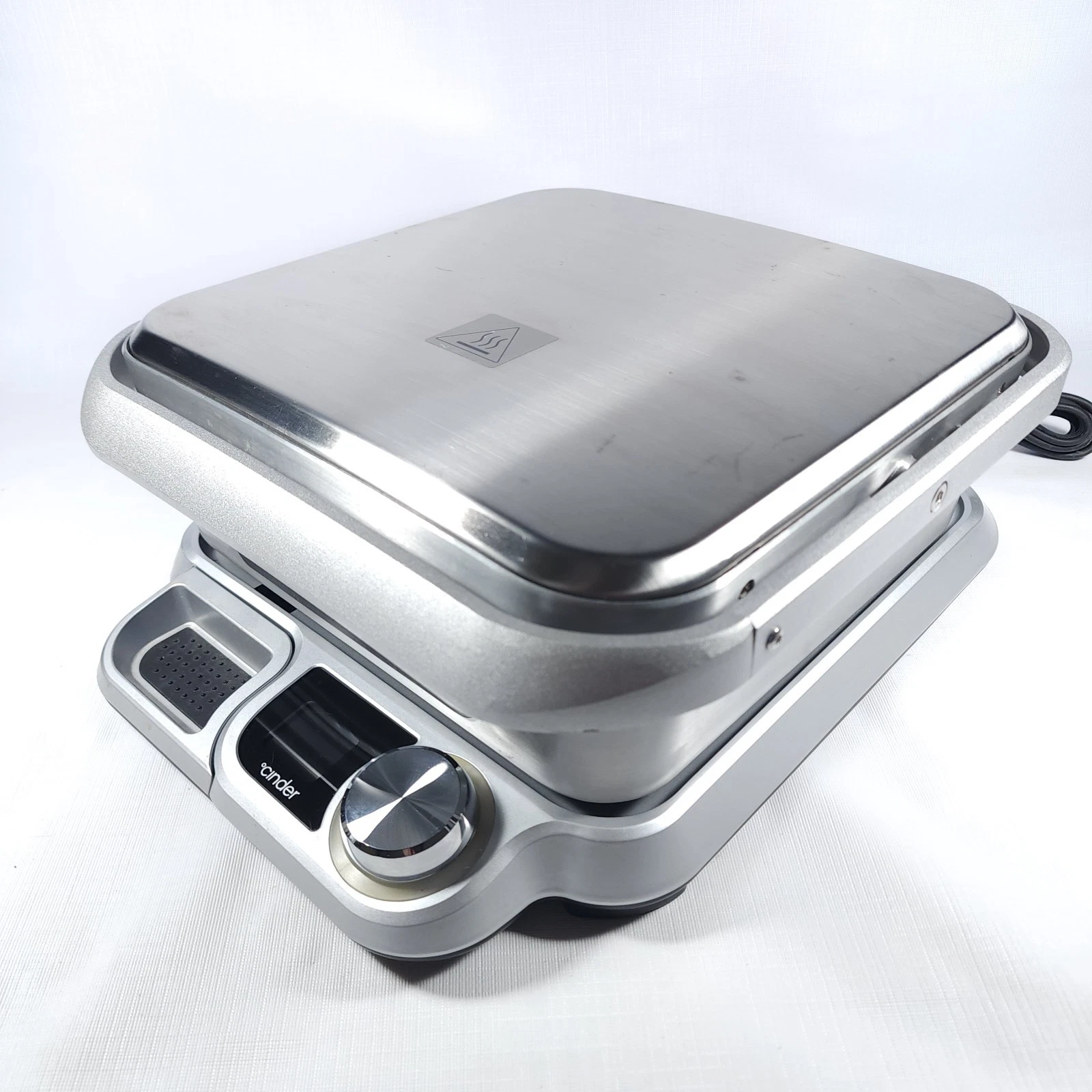 CINDER Precision Temperature Sensing Electric Non Stick Grill Griddle | Tested
Opens in a new window