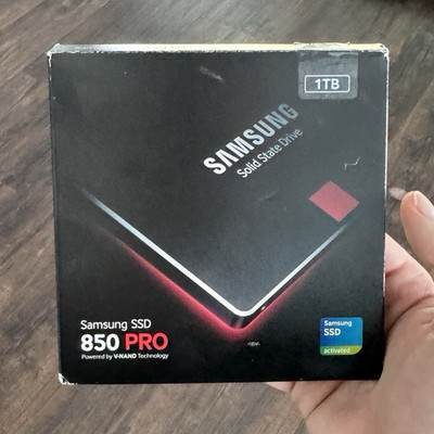 Samsung 850 PRO 1TB Interne 2,5'' SATA SSD MZ-7KE1T0BW 10 Jahre Garantie