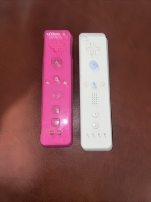Nintendo Wii NYKO Wand Controller Pink & 1 White Wii Controller See Des For Part