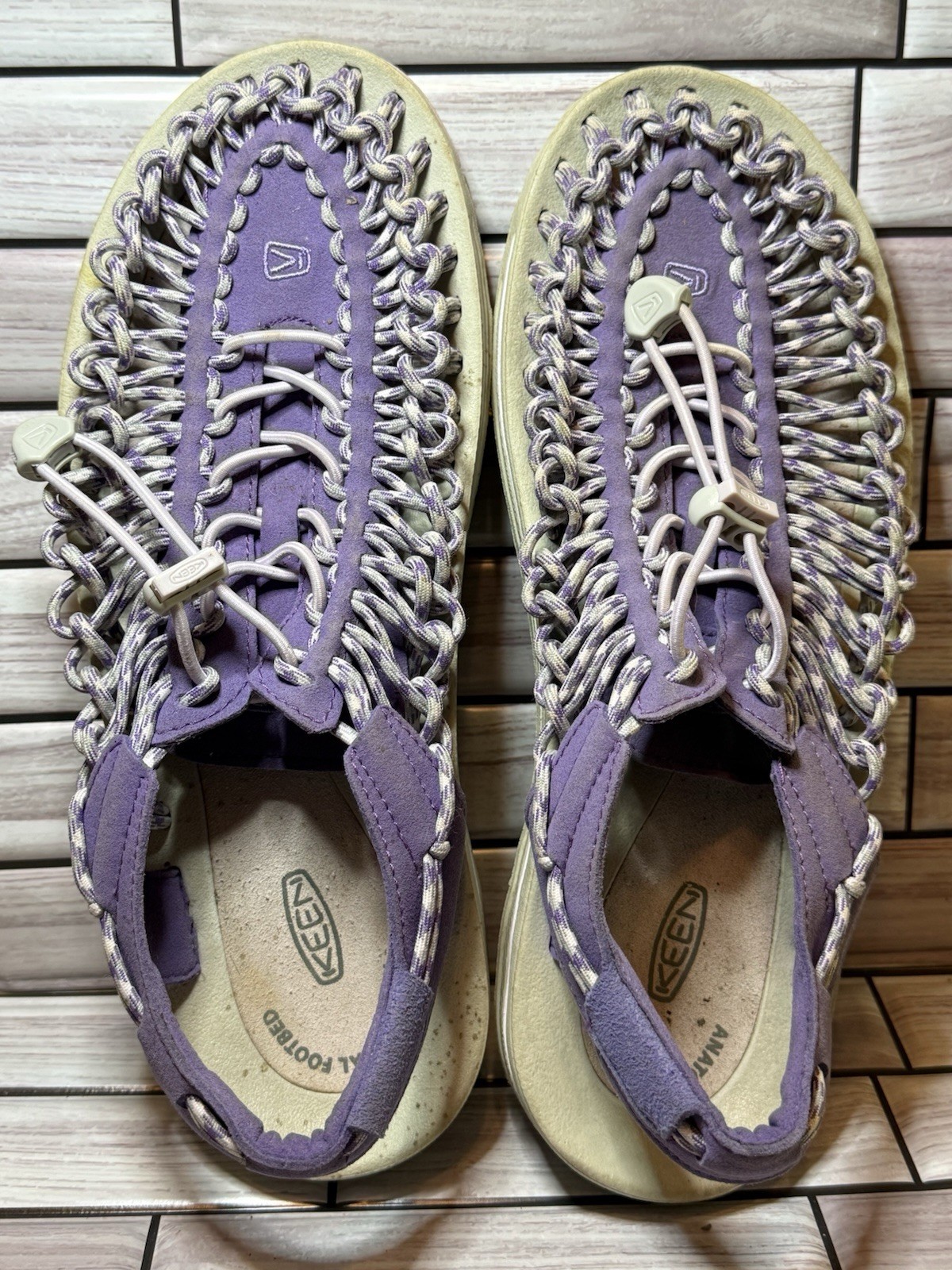 Sandali donna Keen Uneek elasticizzati intrecciati in corda viola e bianco taglia unica 10 rari