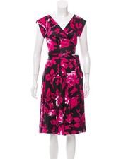 Diane Von Furstenberg NWOT Heerlen Silk Floral Rose Wrap Dress Sz 4
