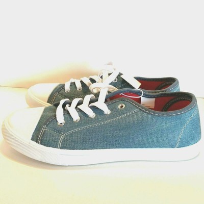 bobbie and brooks shoes