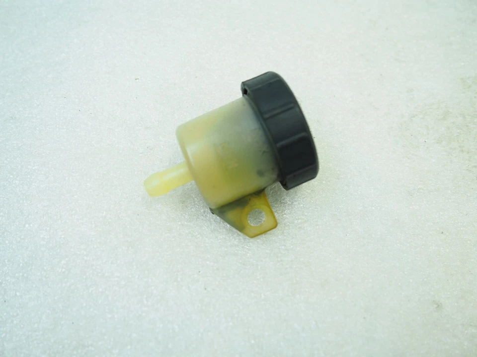 TANQUE DE ACEITE DE FRENO TRASERO - APRILIA RSV 1000 R FACTORY THUNDER 2006-2010 Foto 3 de 4