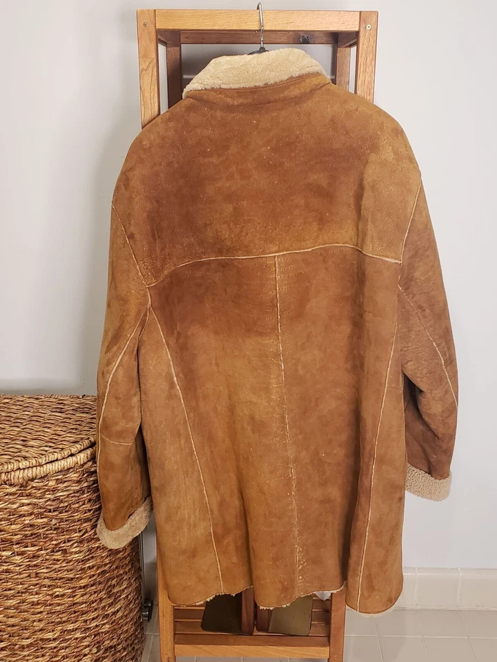 Men's Tan Shearling Coat by Marc New York. Size XL in Excellent Condition. - Image 2 of 4