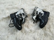 Khombu Girls Fur Trim Lace-Up Winter Snow Boots Size 3M Black Patent Leather