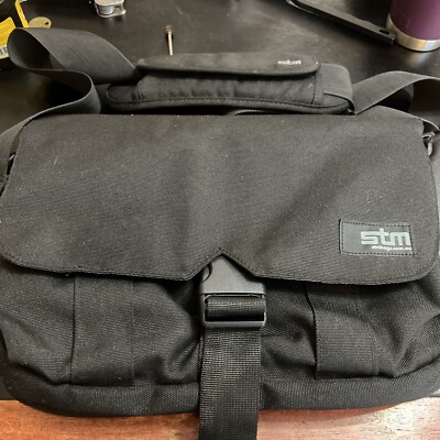 Nice STM 12” Laptop Or Tablet Shoulder