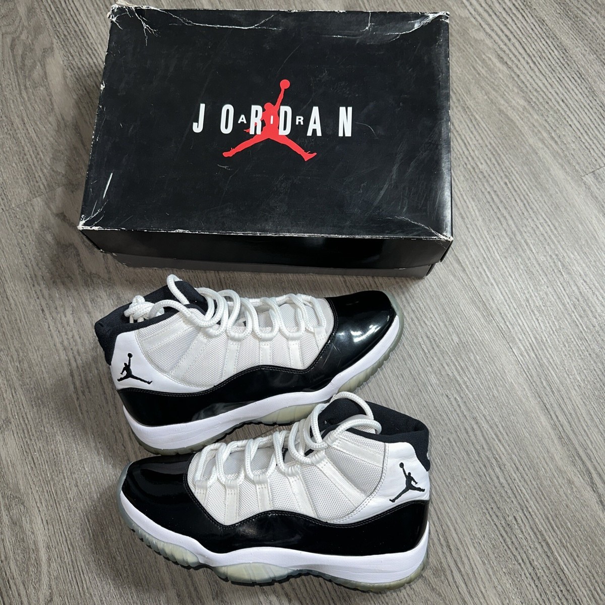 Jordan 11 Retro High Concord Size 10(2019) With Box