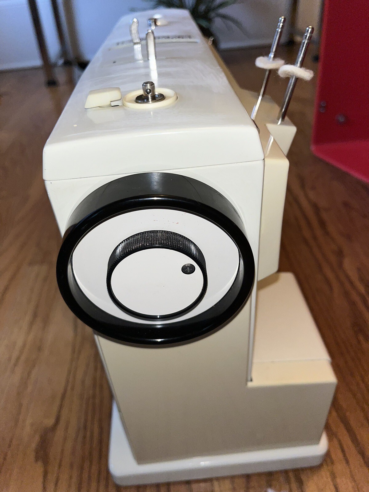 Totally Refurbished Bernina 830 Sewing Machine. New Cam Gear. Clean. H3