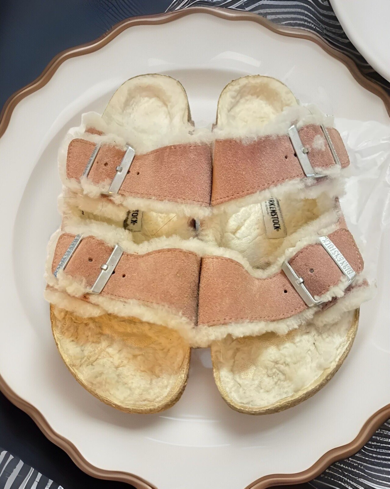 Birkenstock Arizona Shearling Sandal Suede Light Rose Ladies Sz 41